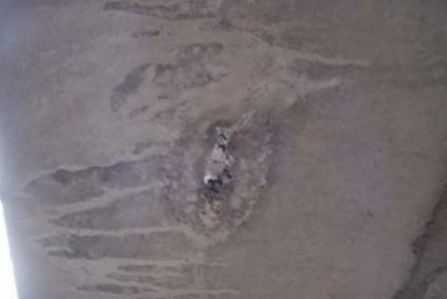 底板水化物渗出